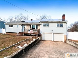 6 Ben Pl, Piscataway, NJ 08854