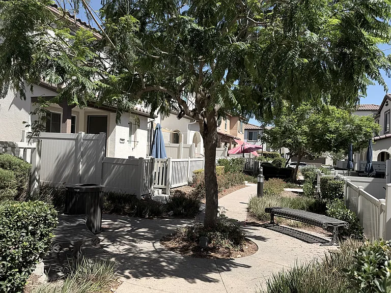 1705 Pantai Ave — Photo 4