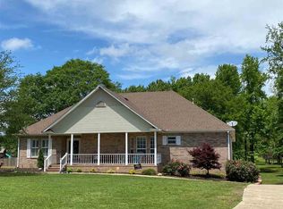 6203 Lost Creek Dr, Texarkana, TX 75503