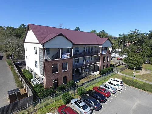 325 Hayden Rd Photo 1