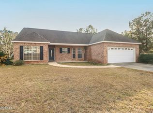 7 Ozark Pl, Perkinston, MS 39573