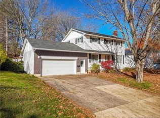 117 Epworth Cir, Fredericton, NB E3A 2M7