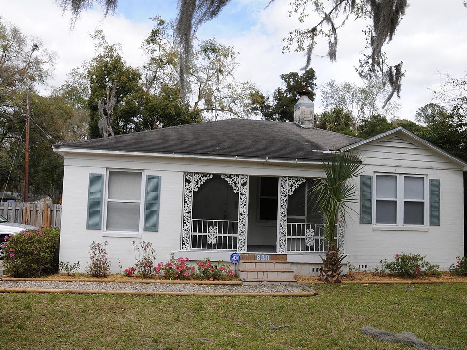 1st image of 830 NW 16th Ave