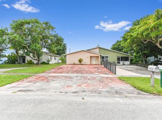 5918 S Rue Rd, West Palm Beach, FL 33415