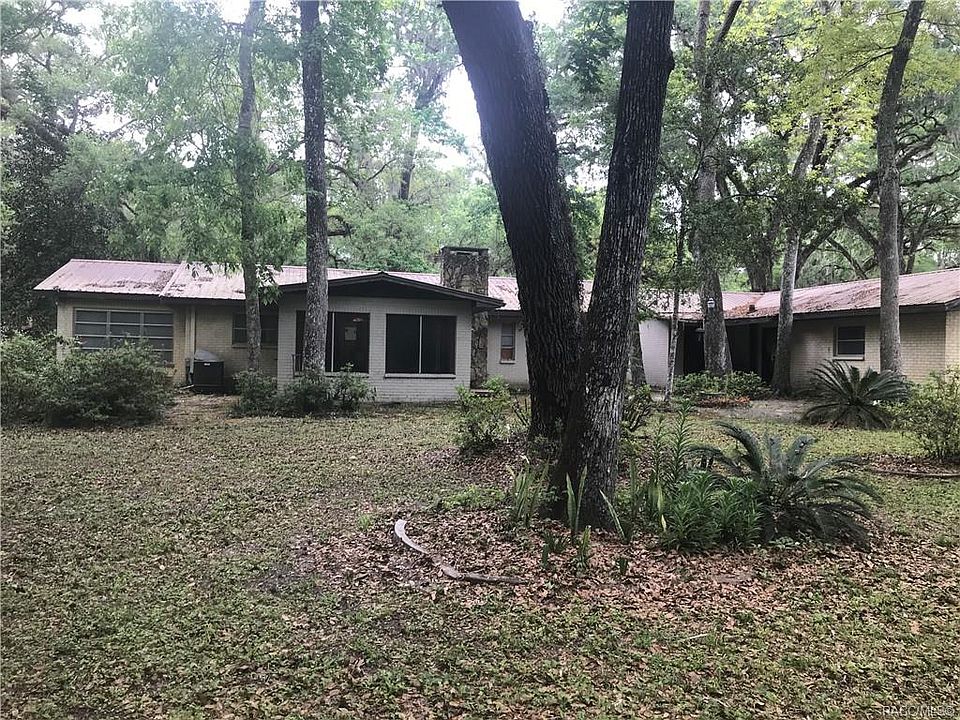 1st image of 7564 S Old Oaks Dr