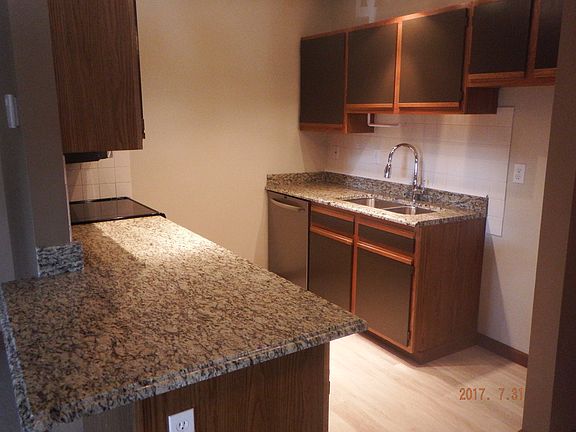 2nd image of 35437 Westminister Ave