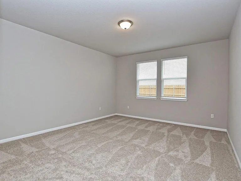 610 Roaring Fork Ln — Photo 8