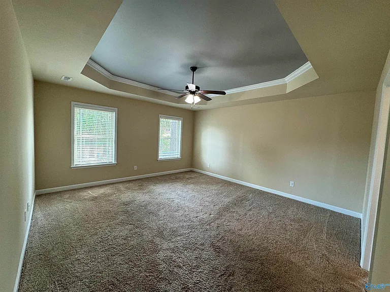 120 Meadowglade Ln — Photo 14