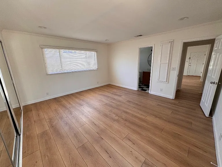 19409 Beckworth Ave — Photo 10