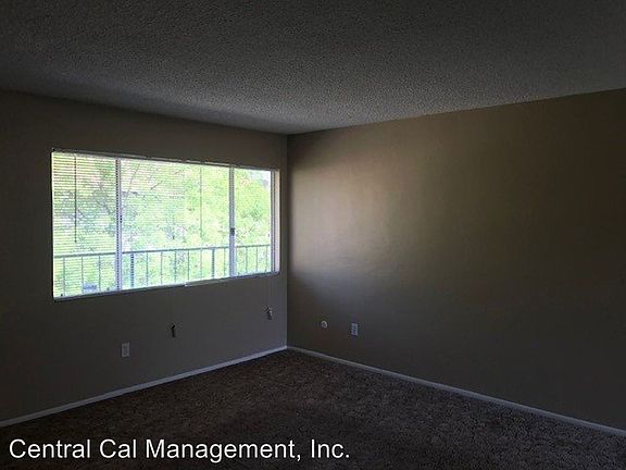 3rd image of 5103 Appleblossom Dr APT 7