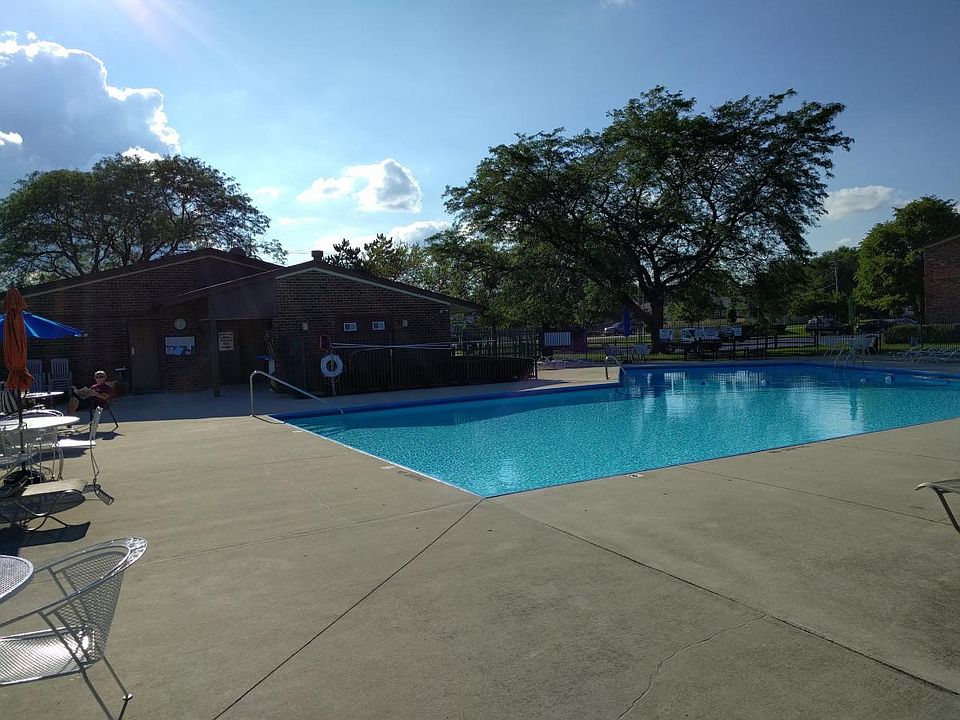 1st image of 6734 181st St