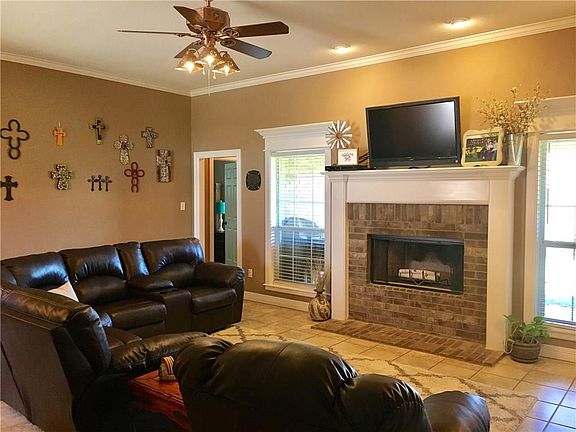 2nd image of 4802 Coyote Run Ct