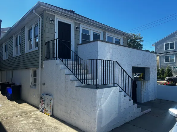 105 Ohio Ave, Long Beach, NY 11561