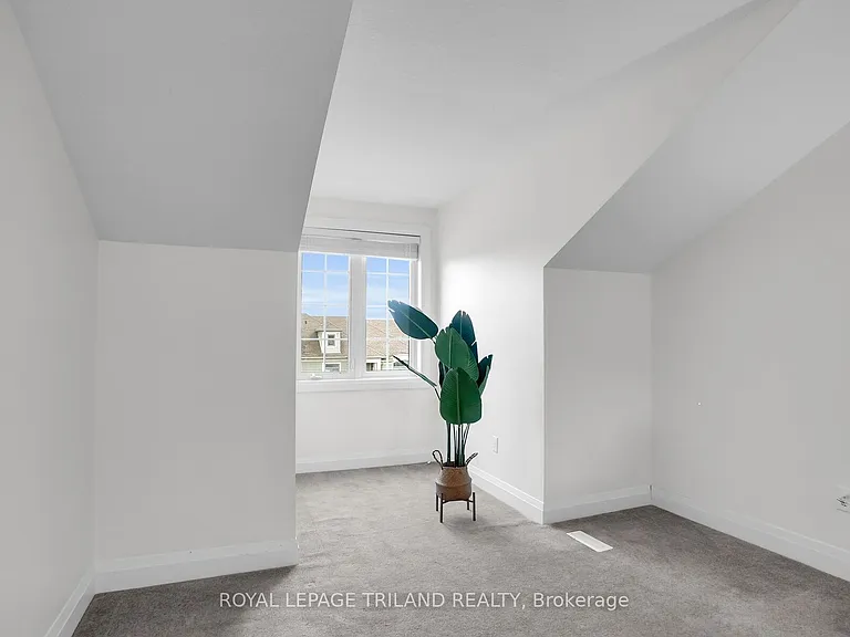 303 Callaway Rd — Photo 28