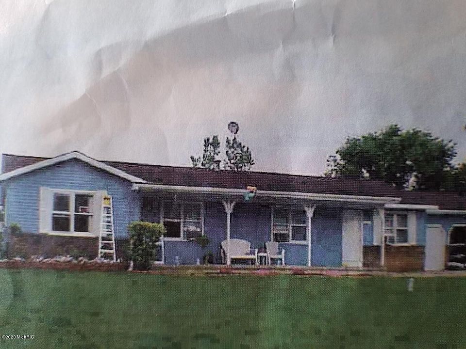 1st image of 4554-4556 Countrywood Ct SE