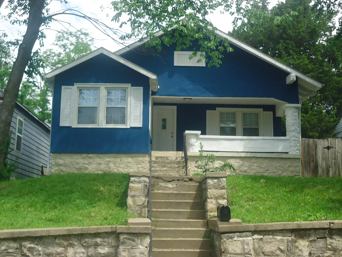 Building Photo - 519 L St