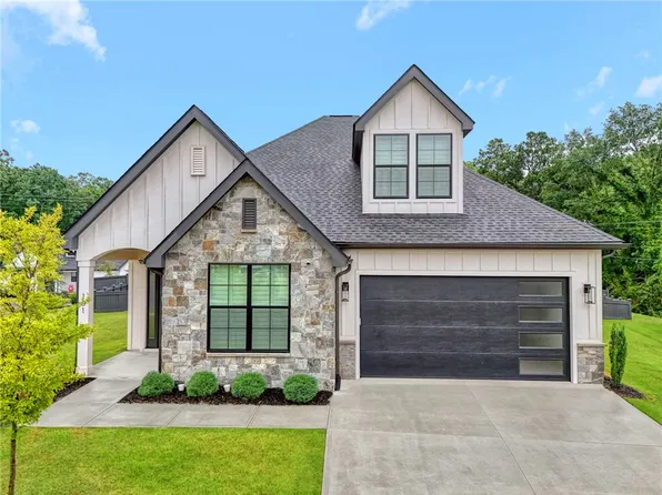 101 Pine Hill Way, Clemson, SC 29631