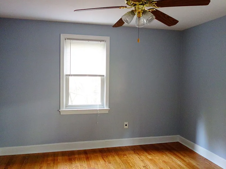 8206 Greenwood Ave — Photo 37