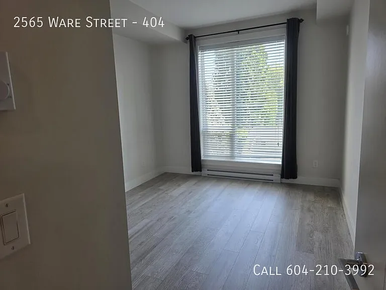 2565 Ware St #404 — Photo 13