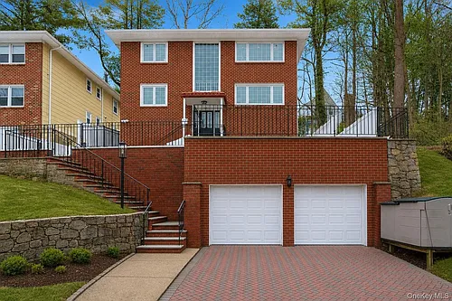 186 Midland Ave #1 Photo 1