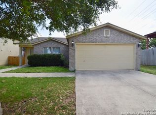 9807 Powderhouse Dr, San Antonio, TX 78239