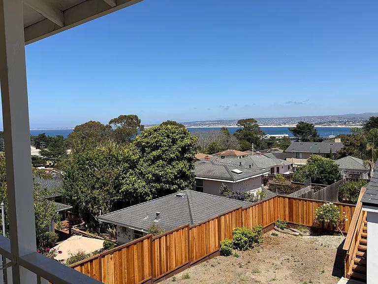 195 Seeno St — Photo 23