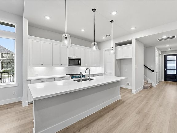 6th image of this home