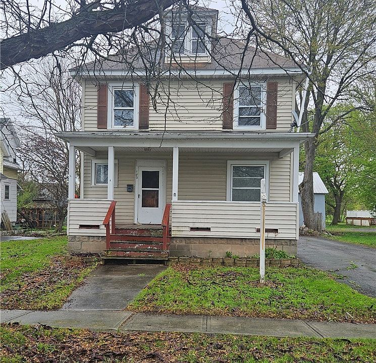 1st image of 102 Mechanic St
