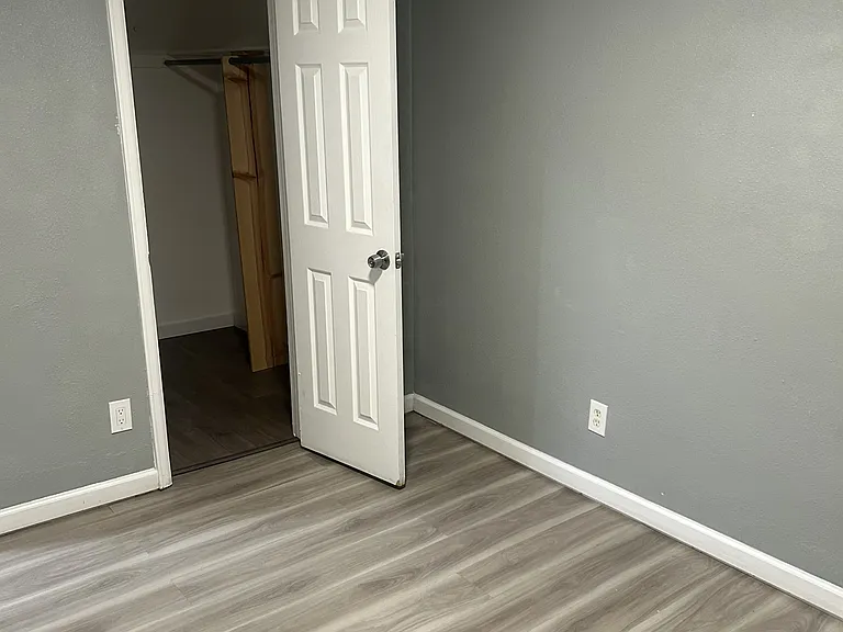 3615 S Knox Ct #201 — Photo 10