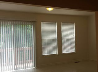 4542 Jasmine Dr, Center Valley, PA 18034