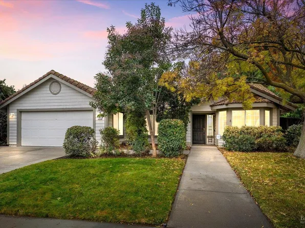 1595 Ingrid Dr, Dixon, CA 95620