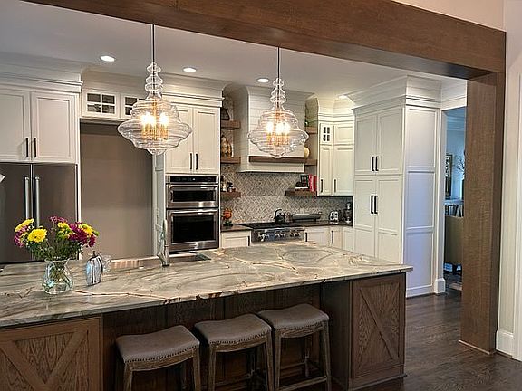 2nd image of 145 Sweetbay Cir