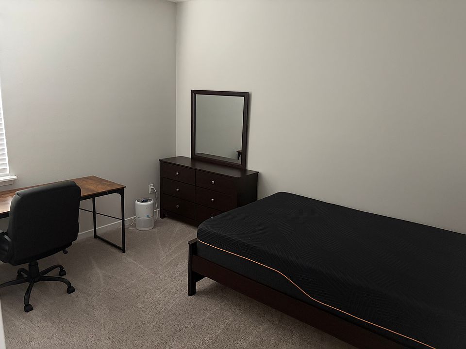 2nd image of 200 Collin Nicholas Dr