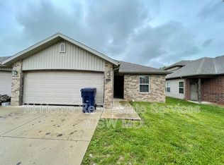 621 S Landen Ave #621, Republic, MO 65738