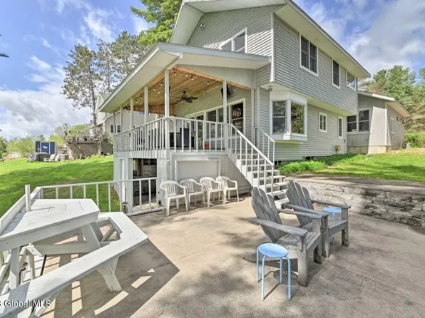 126 Longview Drive, Gloversville, NY 12078