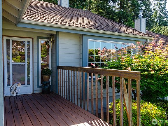 4th image of 7411 71st Avenue Ct SW