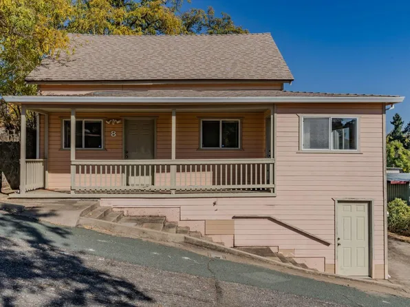 8 McDowell St, Jackson, CA 95642