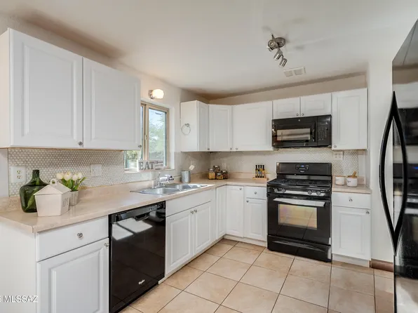5312 E Peach St, Tucson, AZ 85712