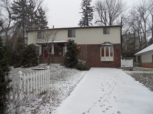 921 Onondaga St, Lewiston, NY 14092