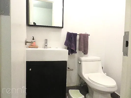 Rented by Rennit Inc. | media 42