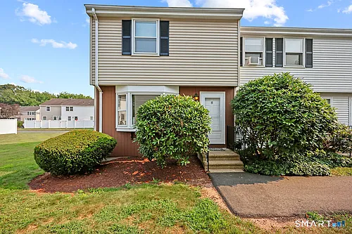 8 Allspice Ln #8 Photo 1
