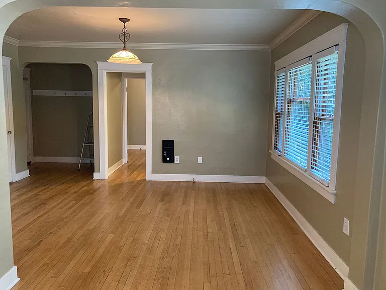 1263 Oak St #2 — Photo 5