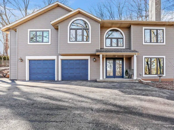 5012 Rustic Way, Mc Farland, WI 53558