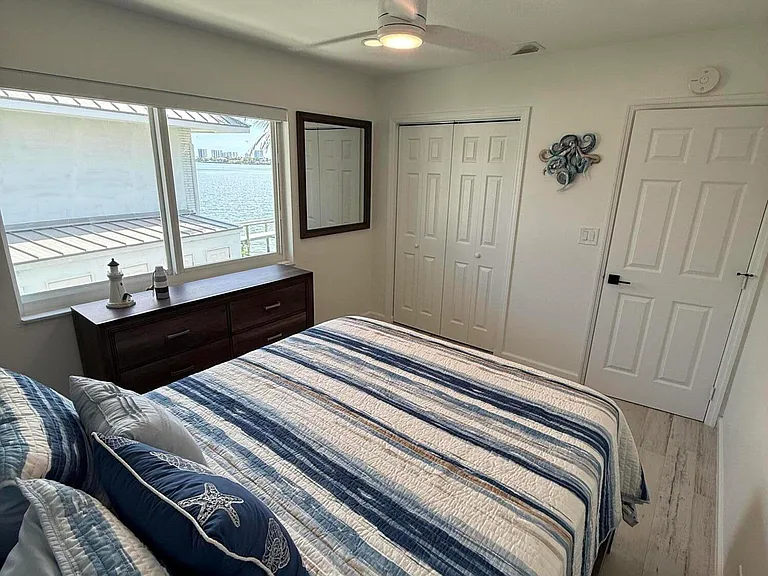 370 Wilma Cir #6 — Photo 14