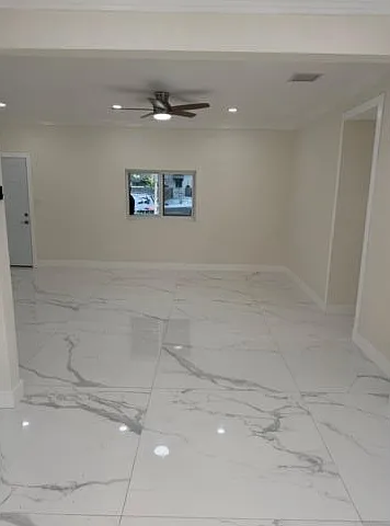 6410 NW Miami Ct — Photo 9
