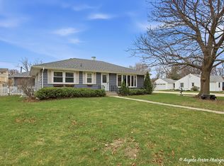 201 Panama Ave, Hampshire, IL 60140