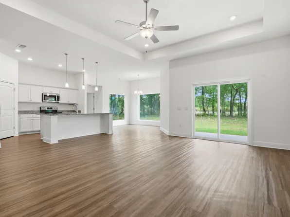 4803 N Lynn Rd, Milton, FL 32583