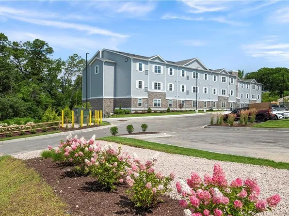 36 Old Louisquisset Pike #103, North Smithfield, RI 02896