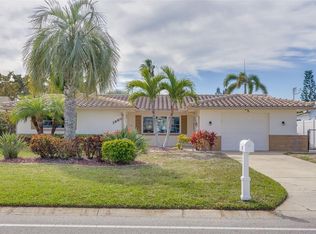 3960 Floramar Ter, New Port Richey, FL 34652