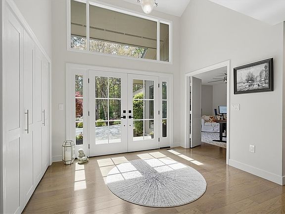5th image of 240 Stonehaven Way